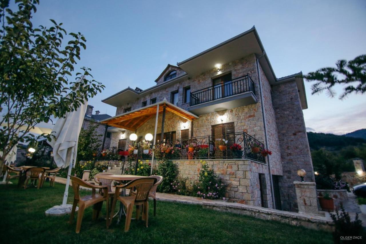 Vila Panorama Voskopoje Hotel Exterior photo